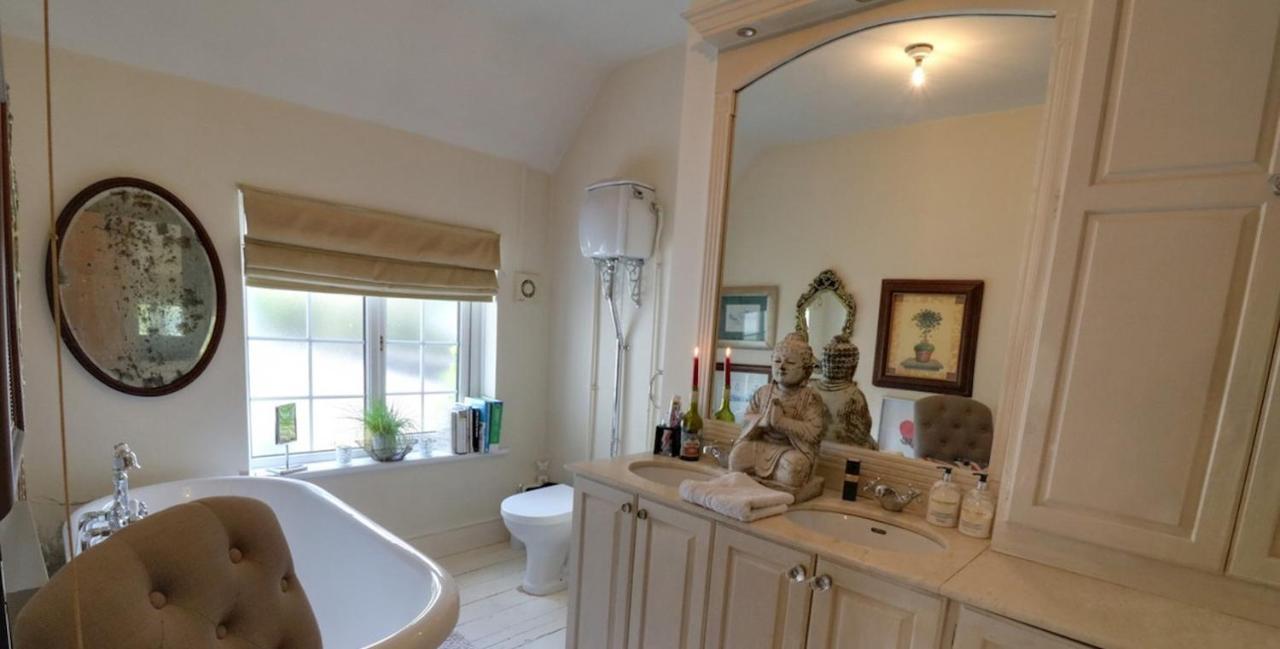 Cosy, Dog Friendly House On The Fringe Of The Brecon Beacons Villa Tredegar Bagian luar foto