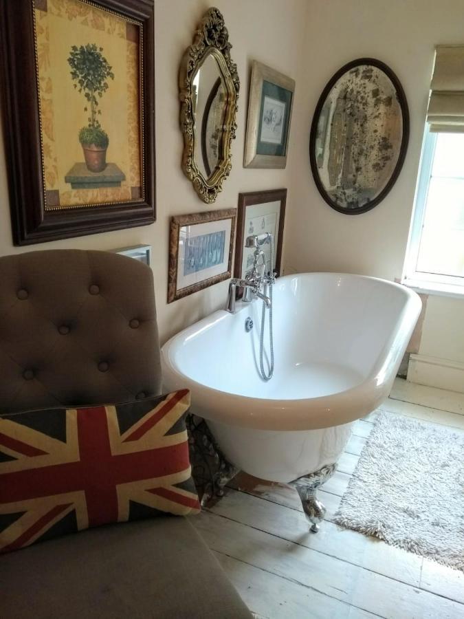 Cosy, Dog Friendly House On The Fringe Of The Brecon Beacons Villa Tredegar Bagian luar foto